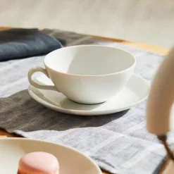 Mami Teacup