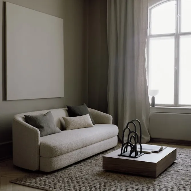 Mass Wide Coffee Table