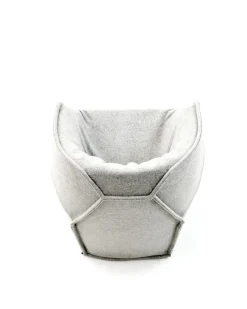 M.a.s.s.a.s. Armchair