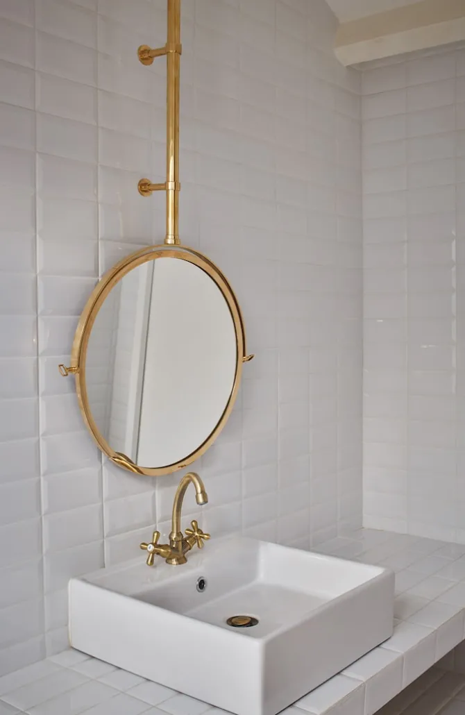 MbE Mirror