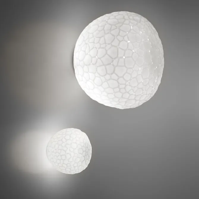Meteorite vegg-/taklampe