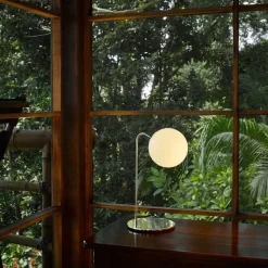 Modo Desk Lamp