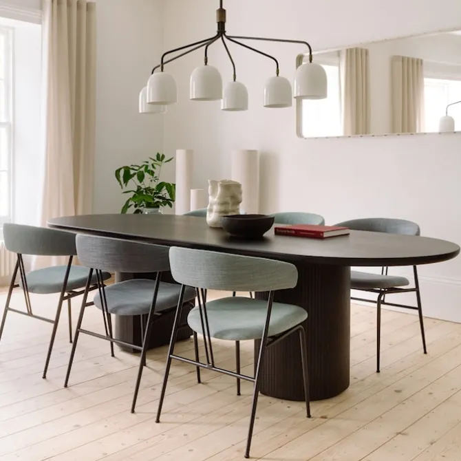 Moon spisebord Elliptical