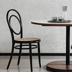 N. 14 Anniversary Chair