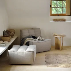N701 Footstool