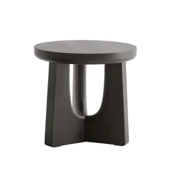 Nara sidebord høyt