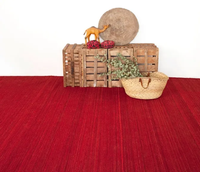 Natural Nomad Deep Red
