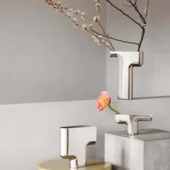 Nendo Vase
