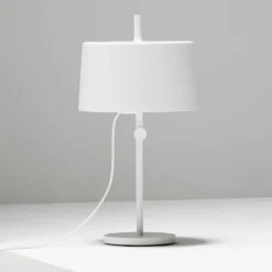 Nendo w132 - Bordlampe