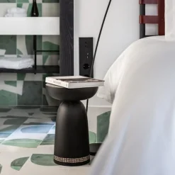 Nera Stool