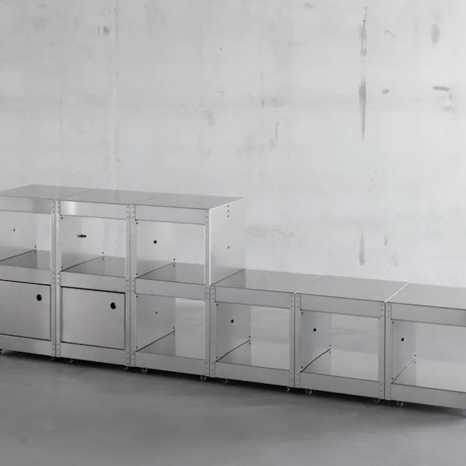 NM23 Side Table