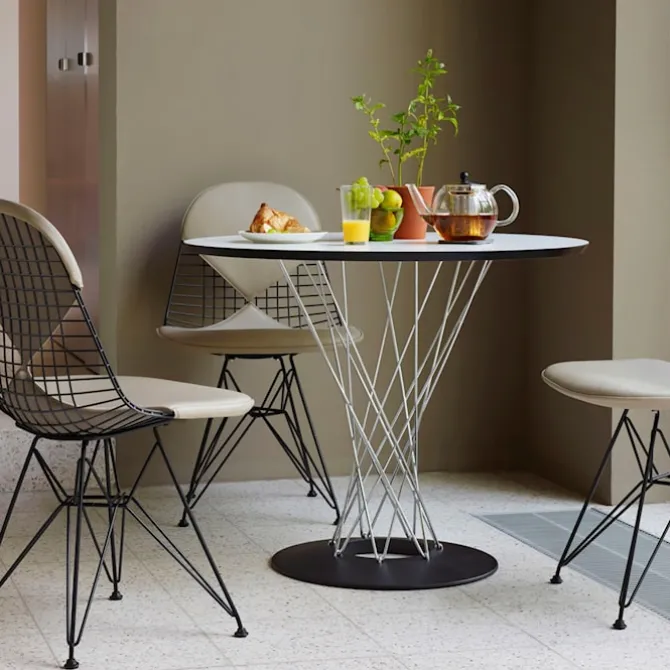Noguchi Dining Table spisebord