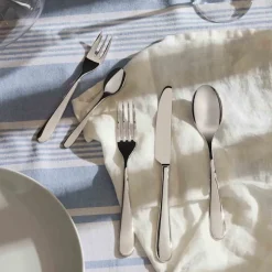 Nuovo Milano 30 Pc Cutlery set