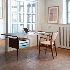 Nyhavn skrivebord 190 cm Cold med skuffer