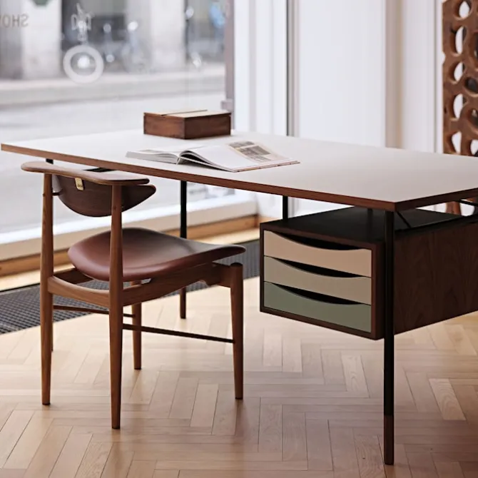 Nyhavn skrivebord 170 cm Warm med skuffer