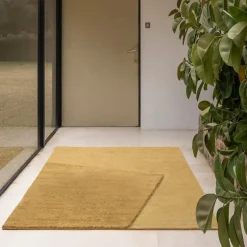 Oblique Rug Amber Pattern C