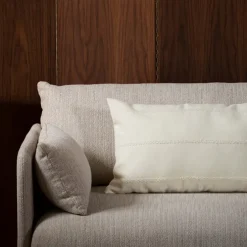 Offset 2-seters sofa