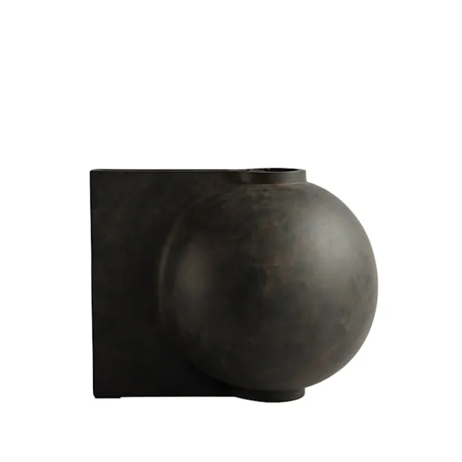 Offset Vase Coffee
