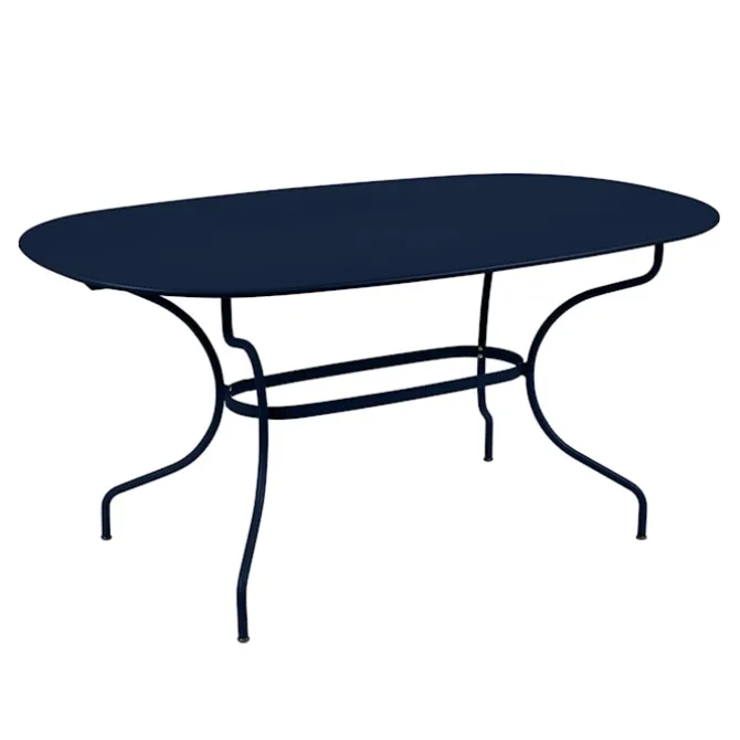 Opera+ Oval Table