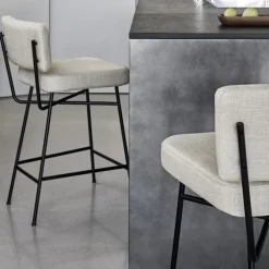 Orfeo Stool