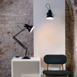 Original 1227 Brass Wall Lamp