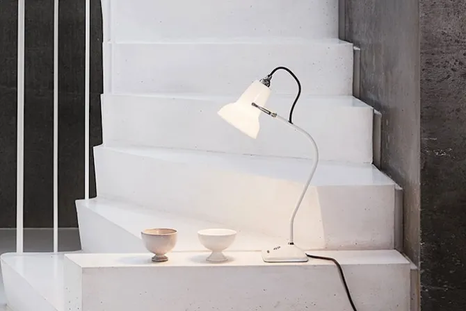 Original 1227 Mini Ceramic Table Lamp