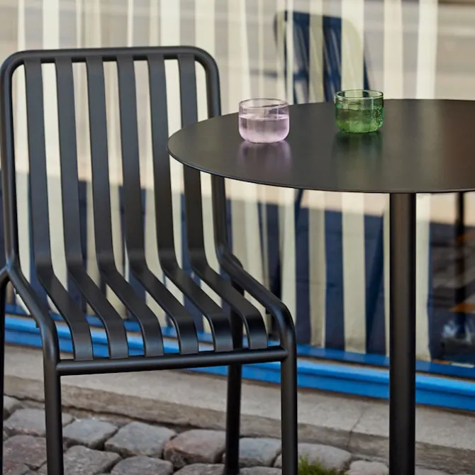 Palissade spisestuesett med bord og 2 stoler