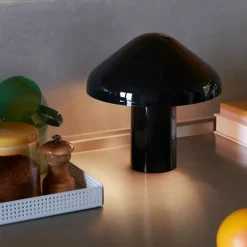 Pao bærbar bordlampe