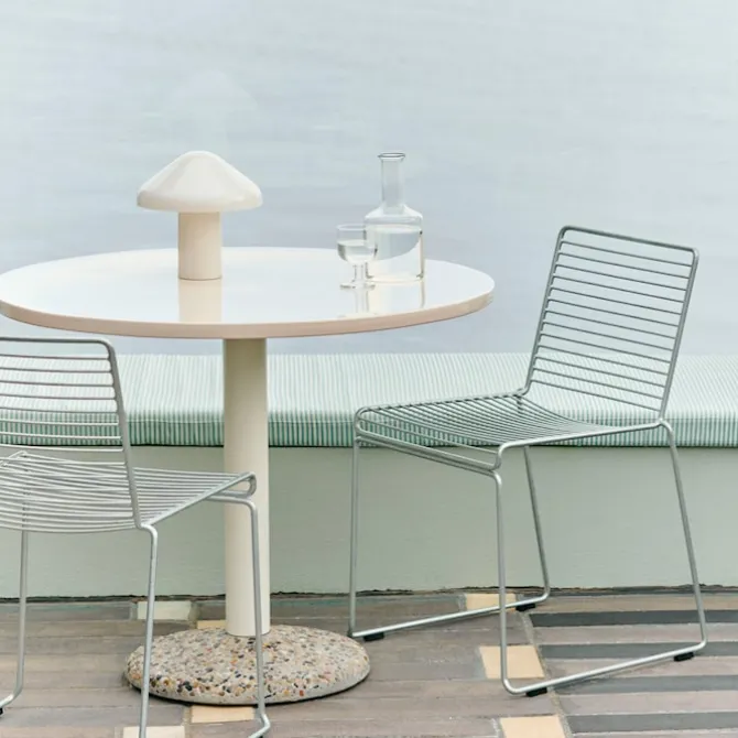 Pao bærbar bordlampe