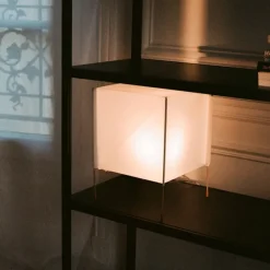 Paper Cube bordlampe