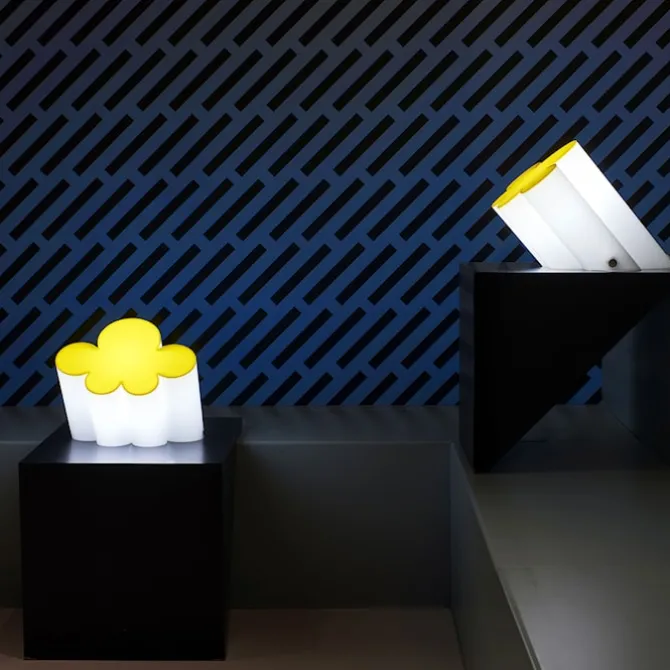 Passiflora Table Lamp