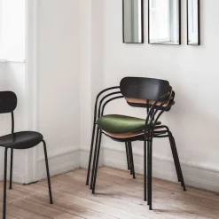 Pavilion Armchair AV4 Black
