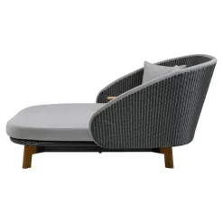 Peacock Daybed