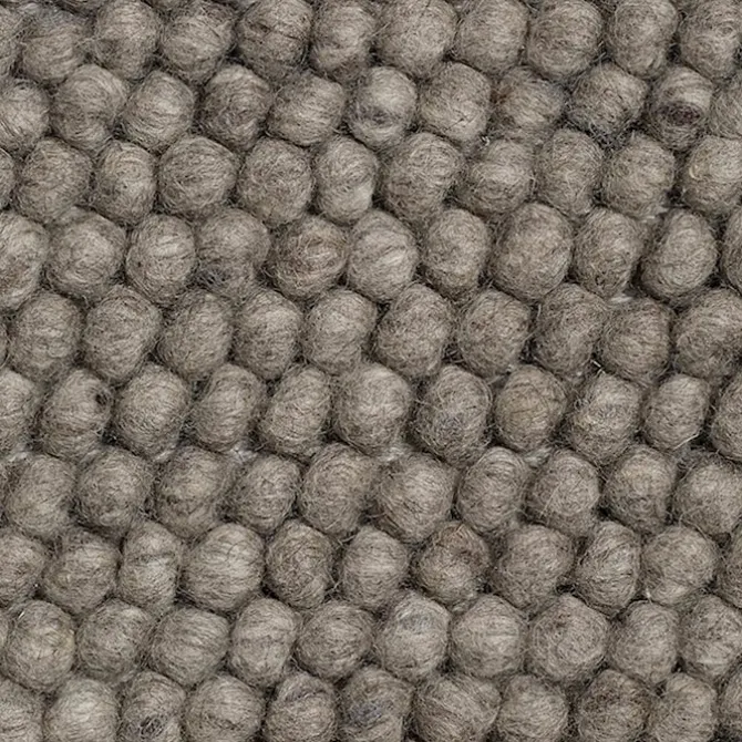 Peas teppe Dark Grey