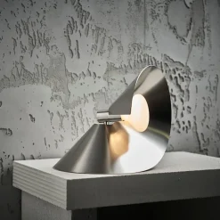 Peel Bordlampe
