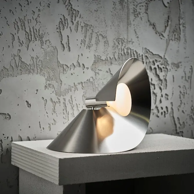 Peel Bordlampe