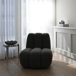 Phantom Table