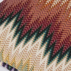 Phrae Cushion 100