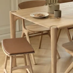 PI Dining Table
