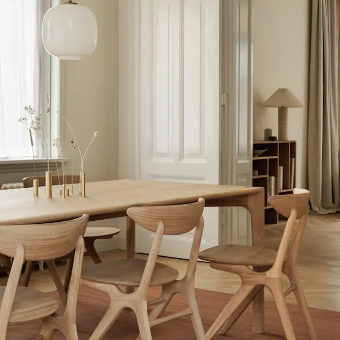 PI Dining Table