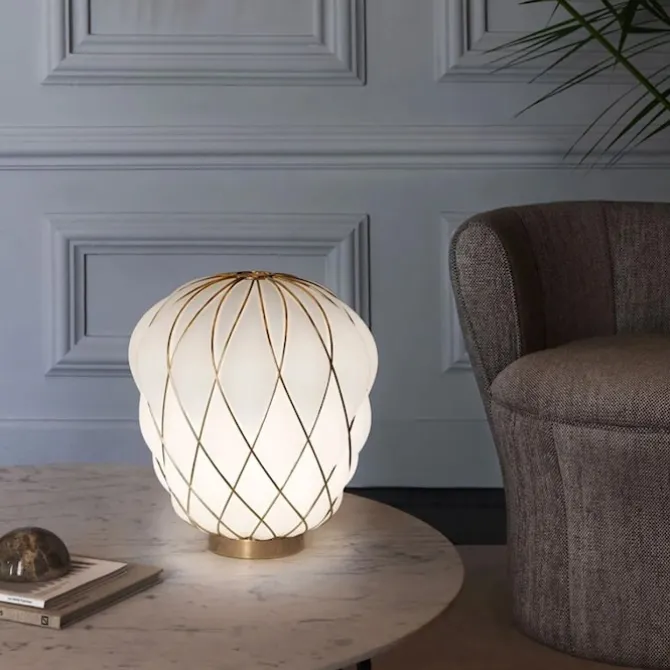 Pinecone - Bordlampe