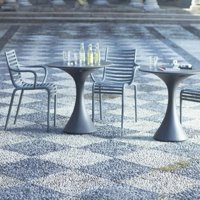 PIP-e Armchair