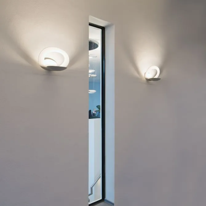 Pirce Micro Led-vegglampe