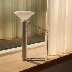 Piton Portable Lamp