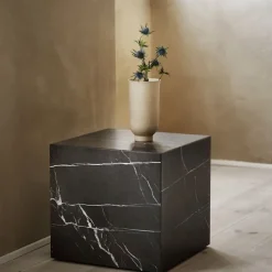 Plinth Cubic sidebord