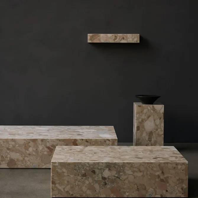 Plinth Shelf vegghylle