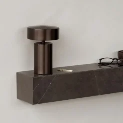 Plinth Shelf vegghylle