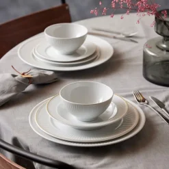 Plissé Deep Plate Ovenproof Porcelain