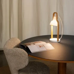 16Plus Table Lamp
