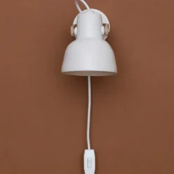 16Plus Wall Lamp
